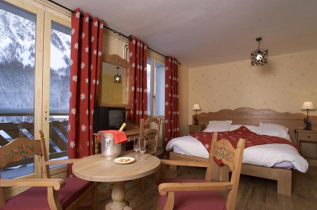 Les Agneaux Hotel Villar-dʼArène Szoba fotó